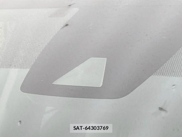 Toyota RAV4 2021-05 8686424-2