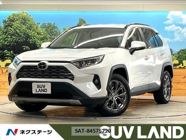 Toyota RAV4 2023-01 8686422-0