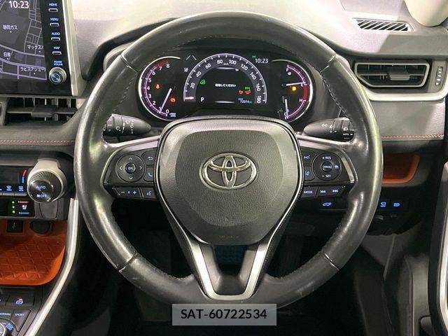 Toyota RAV4 2020-11 8686425-10