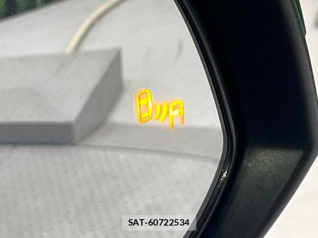 Toyota RAV4 2020-11 8686425-6