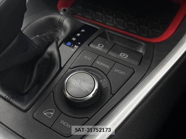 Toyota RAV4 2021-09 8686421-24