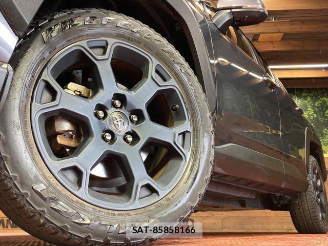 Toyota RAV4 2022-07 8686423-12