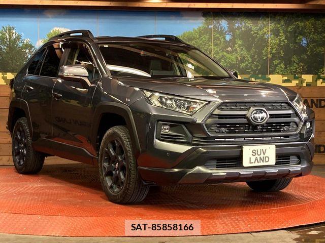 Toyota RAV4 2022-07 8686423-15