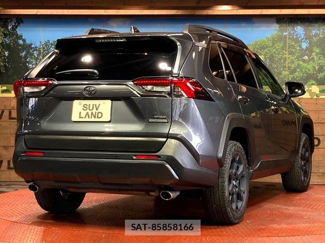 Toyota RAV4 2022-07 8686423-16