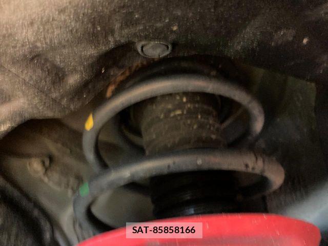 Toyota RAV4 2022-07 8686423-19