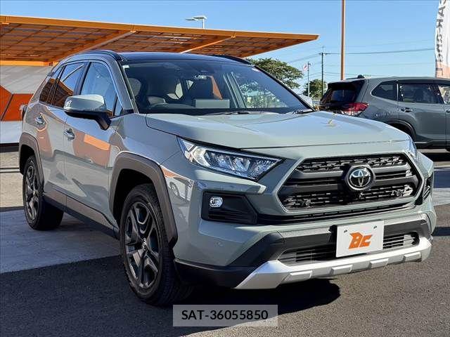 Toyota RAV4 2023-09 8686418-9