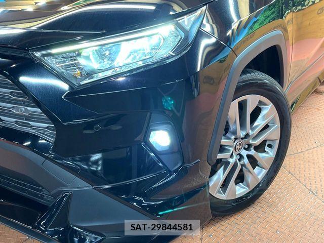 Toyota RAV4 2023-09 8686419-11