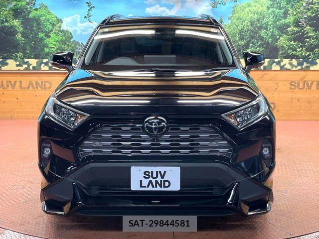 Toyota RAV4 2023-09 8686419-13