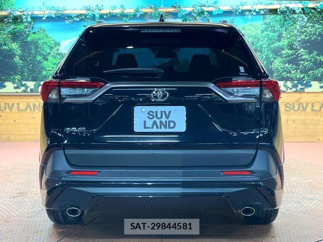 Toyota RAV4 2023-09 8686419-14