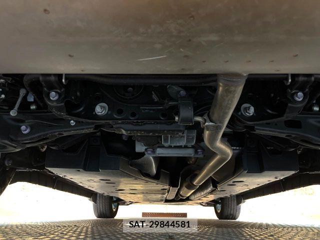 Toyota RAV4 2023-09 8686419-18