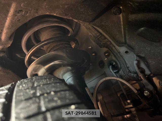 Toyota RAV4 2023-09 8686419-19