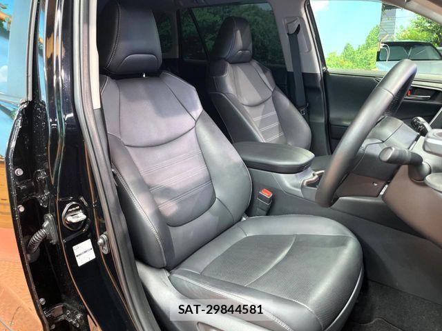 Toyota RAV4 2023-09 8686419-8