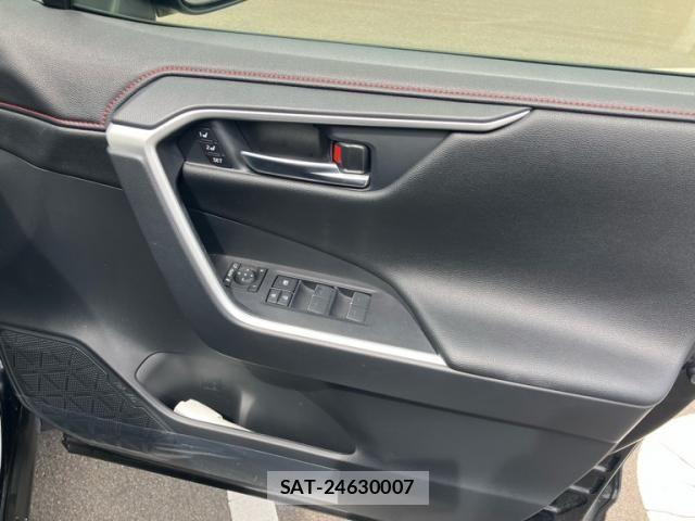 Toyota RAV4 2024-09 8686428-15