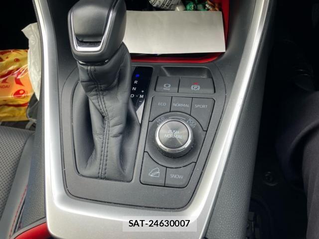Toyota RAV4 2024-09 8686428-19