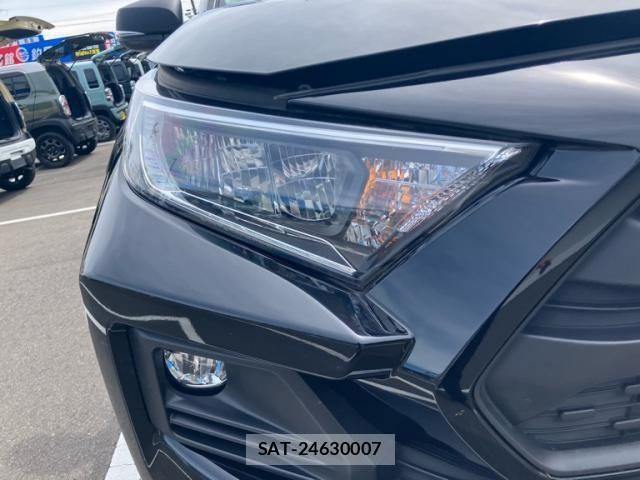 Toyota RAV4 2024-09 8686428-4