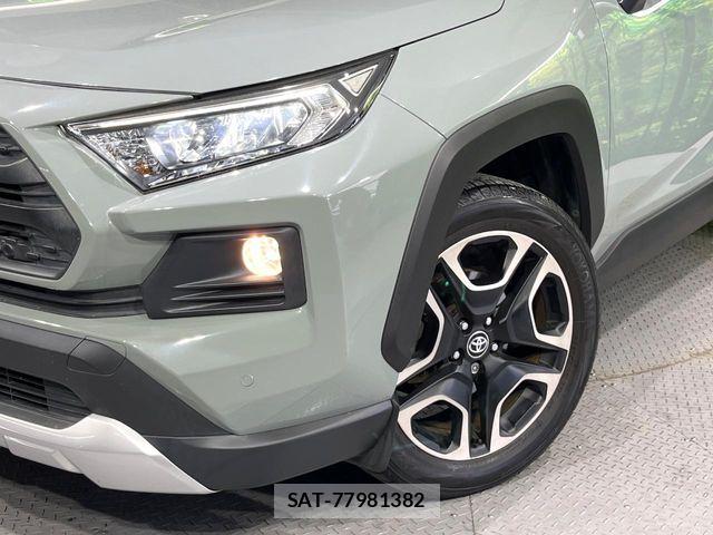 Toyota RAV4 2019-12 8686427-11