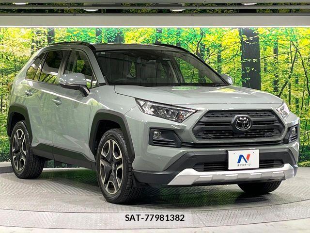 Toyota RAV4 2019-12 8686427-15