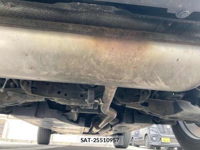 Toyota RAV4 2021-06 8686429-10
