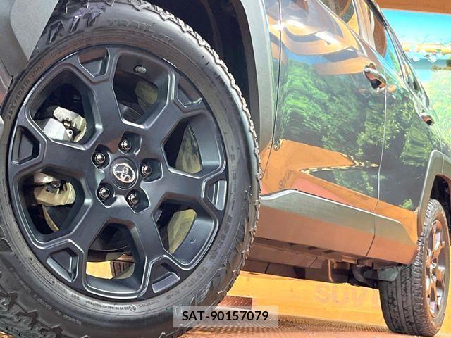 Toyota RAV4 2023-09 8686417-12