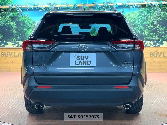 Toyota RAV4 2023-09 8686417-14
