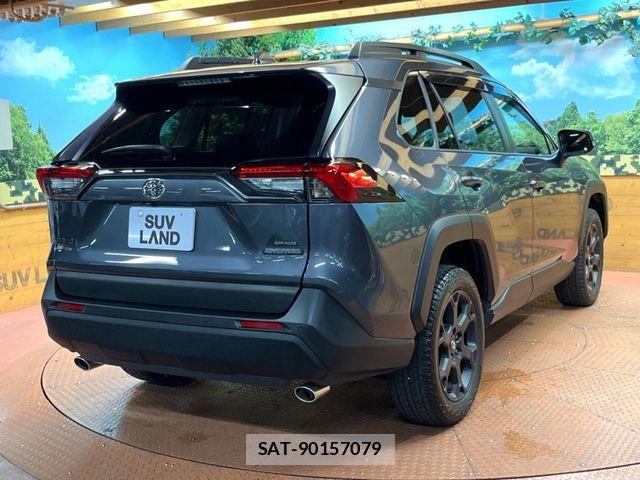 Toyota RAV4 2023-09 8686417-16