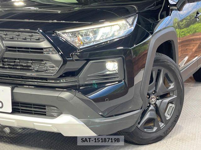 Toyota RAV4 2025-02 8745475-12