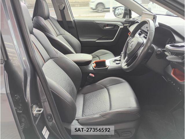 Toyota RAV4 2023-07 8745480-13