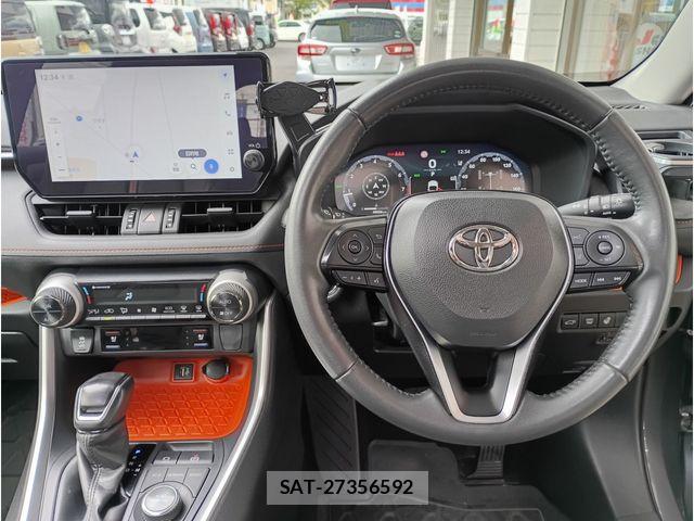 Toyota RAV4 2023-07 8745480-1