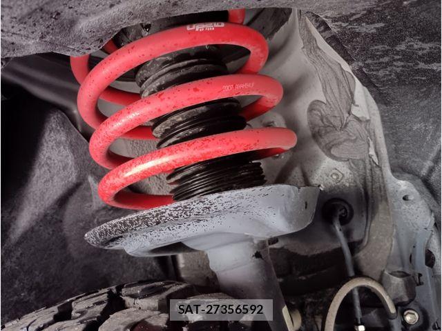 Toyota RAV4 2023-07 8745480-8