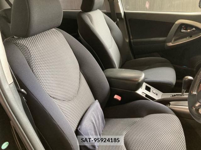 Toyota RAV4 2008-05 8745490-11