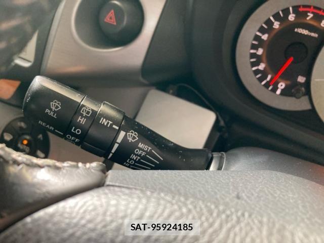 Toyota RAV4 2008-05 8745490-16