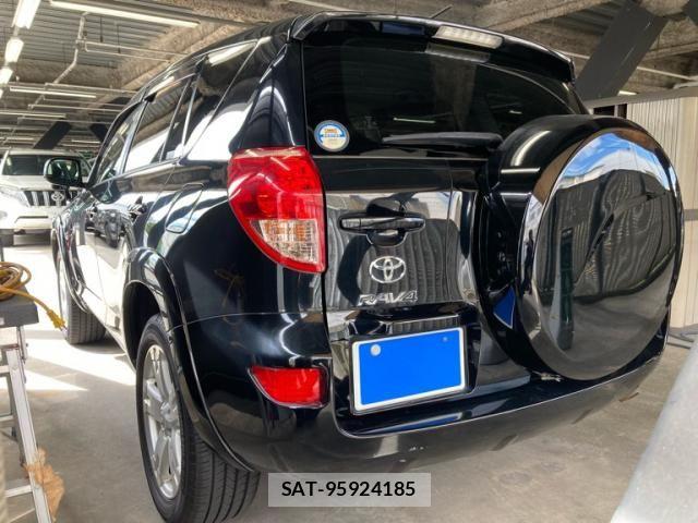 Toyota RAV4 2008-05 8745490-3