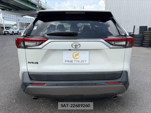 Toyota RAV4 2020-03 8745486-18