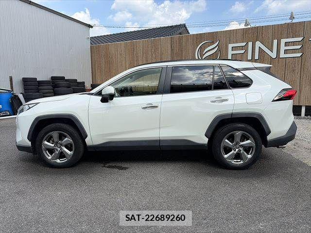 Toyota RAV4 2020-03 8745486-20