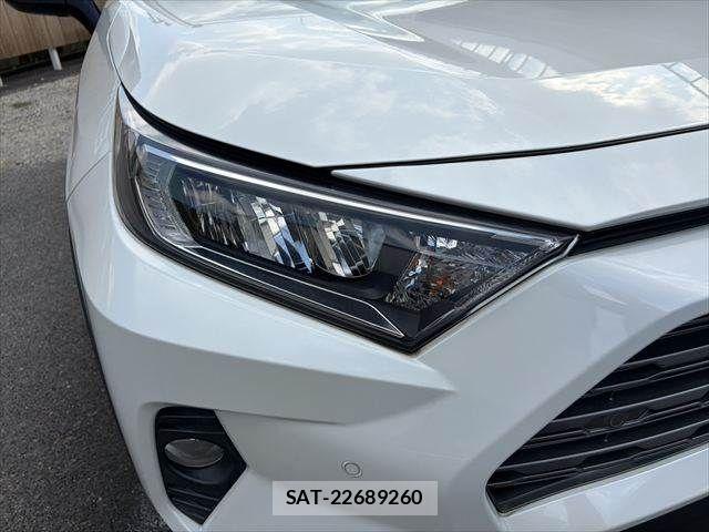 Toyota RAV4 2020-03 8745486-23