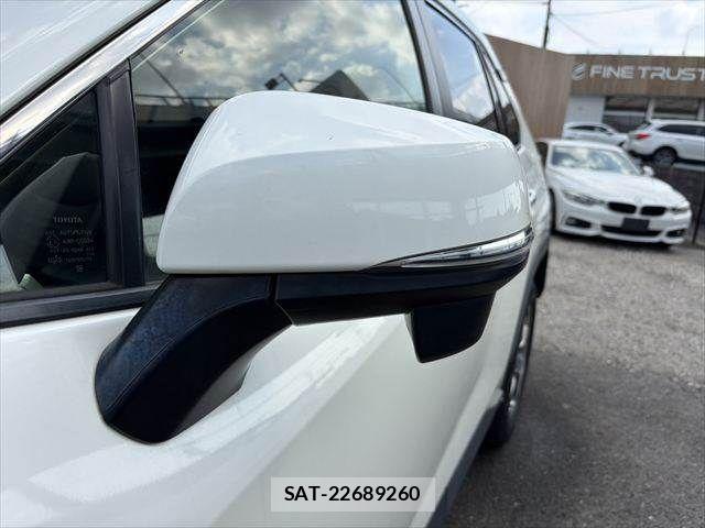 Toyota RAV4 2020-03 8745486-25