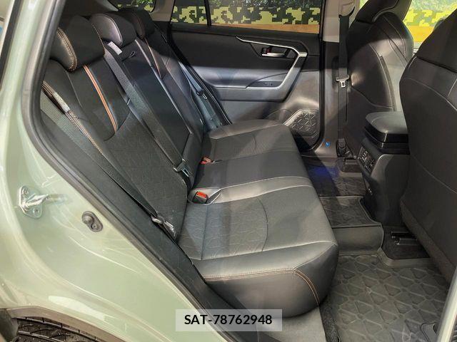 Toyota RAV4 2023-02 8745478-9