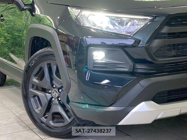 Toyota RAV4 2025-10 8745476-11