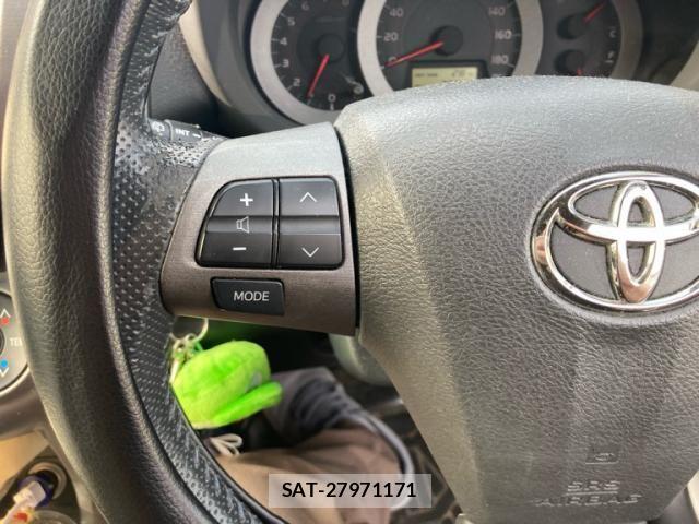 Toyota RAV4 2014-09 8745489-17