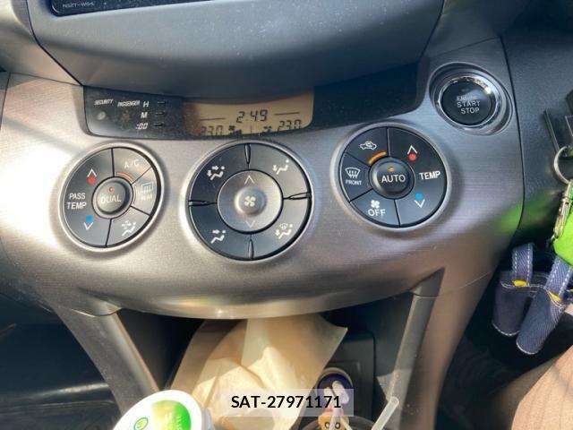 Toyota RAV4 2014-09 8745489-23