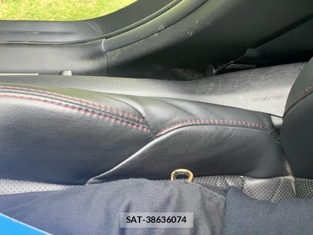 Toyota RAV4 2021-06 8745485-12