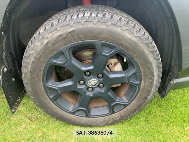 Toyota RAV4 2021-06 8745485-4