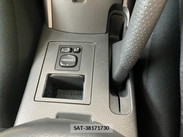 Toyota RAV4 2006-02 8745491-21