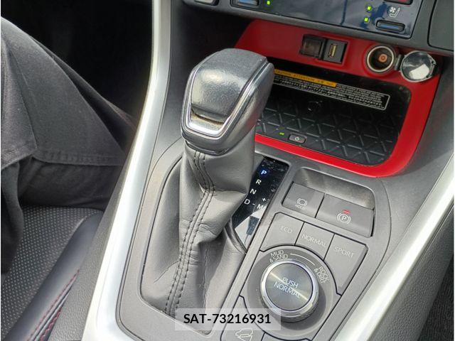 Toyota RAV4 2021-09 8745483-12