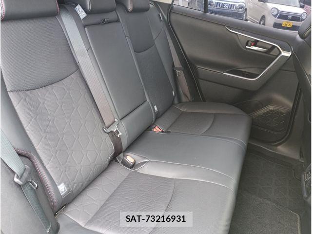 Toyota RAV4 2021-09 8745483-14