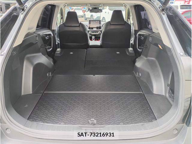 Toyota RAV4 2021-09 8745483-16