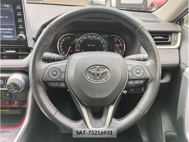 Toyota RAV4 2021-09 8745483-17