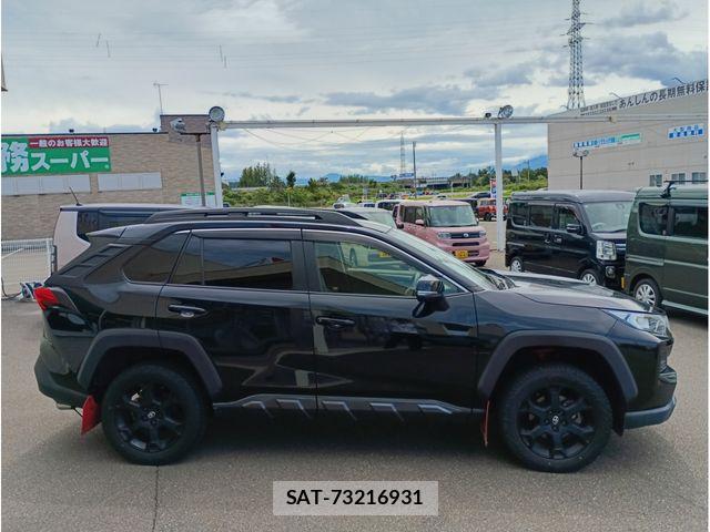 Toyota RAV4 2021-09 8745483-3
