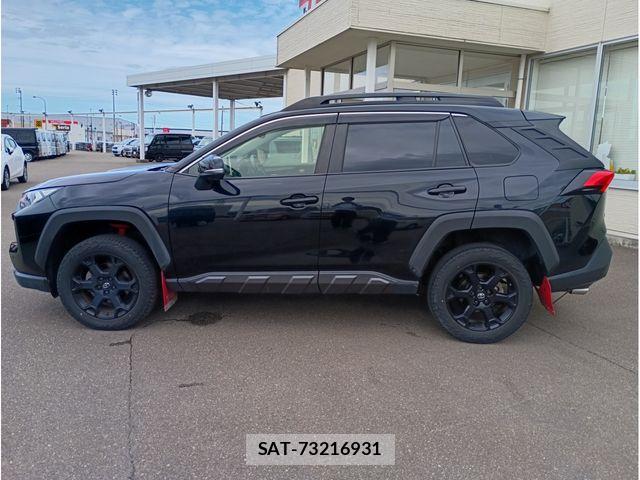 Toyota RAV4 2021-09 8745483-4