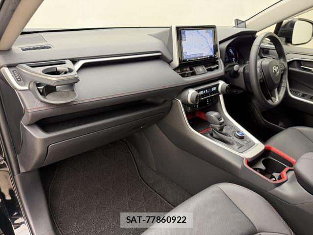 Toyota RAV4 2021-01 8745487-1